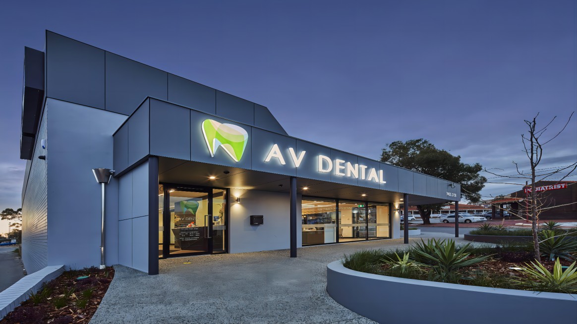 A V Dental