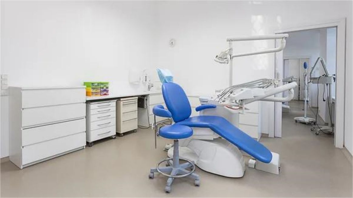 Village Green Dental Center