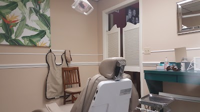 Ur-Smile Dental