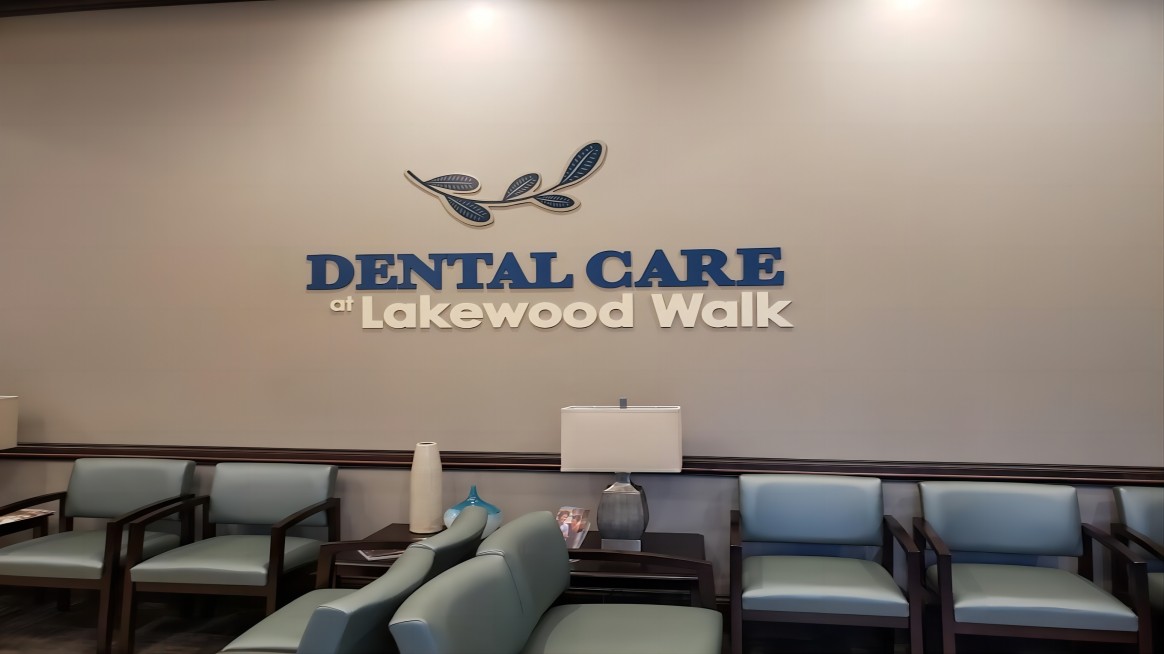 Dental Care at Lakewood Walk