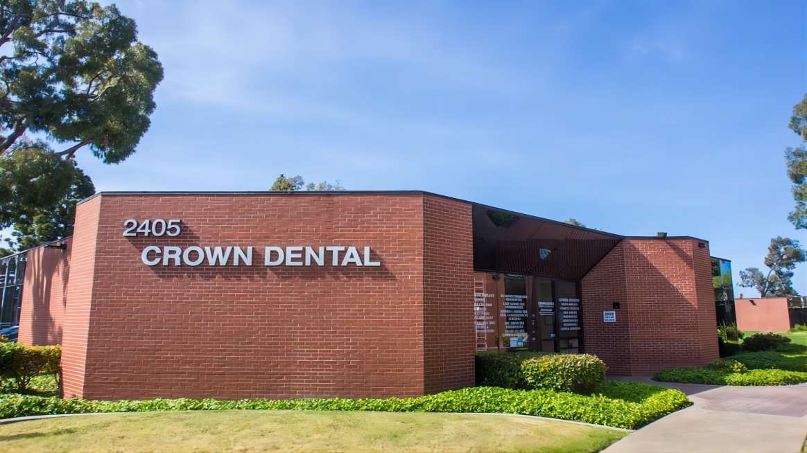 Crown Dental Group