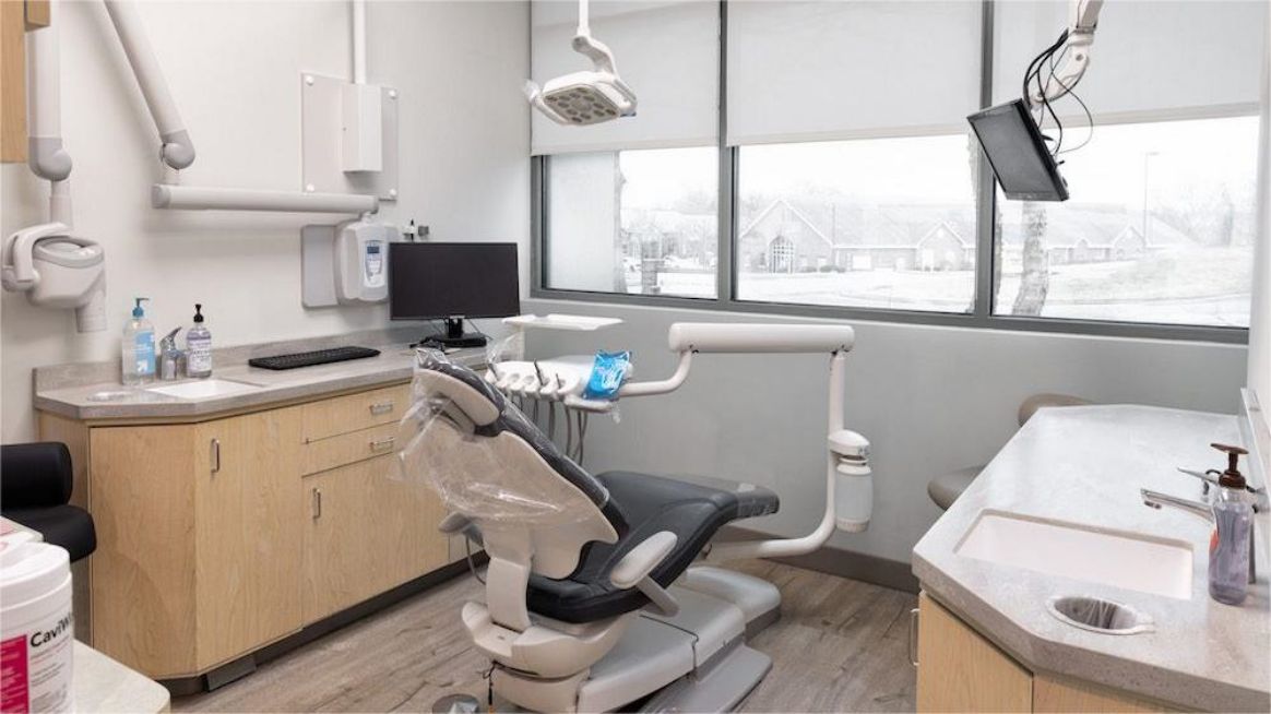 Bowles Dental - Overland Park