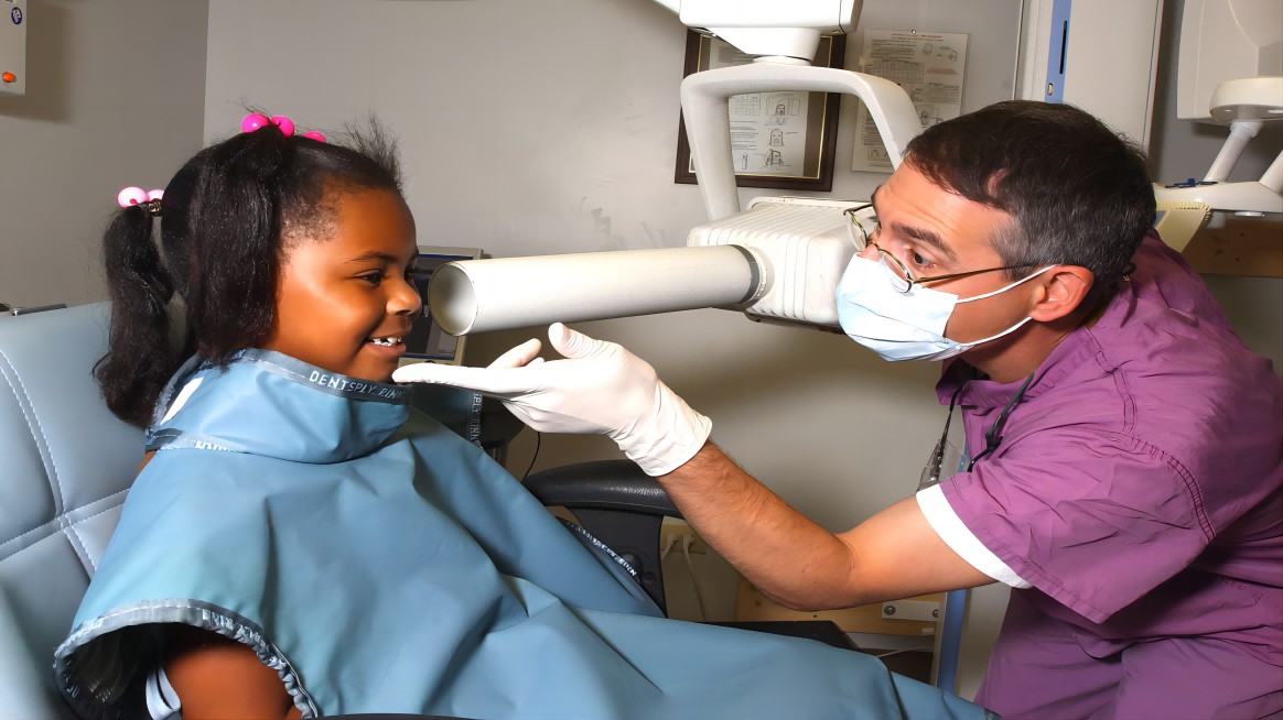 Major Dental Clinics