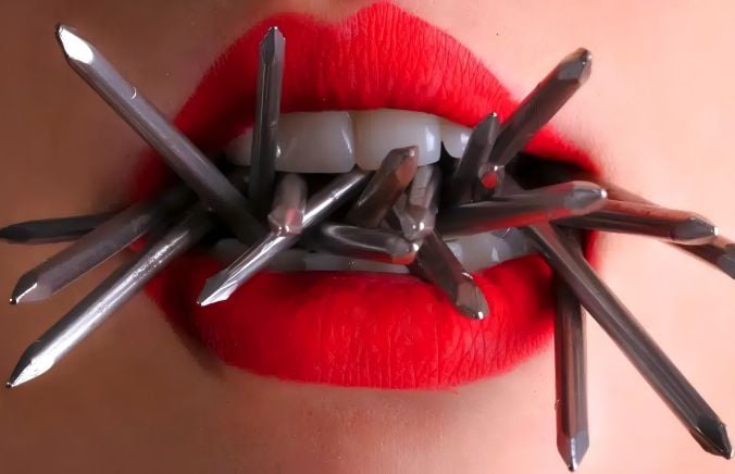 These bad habits are ruining your teeth!